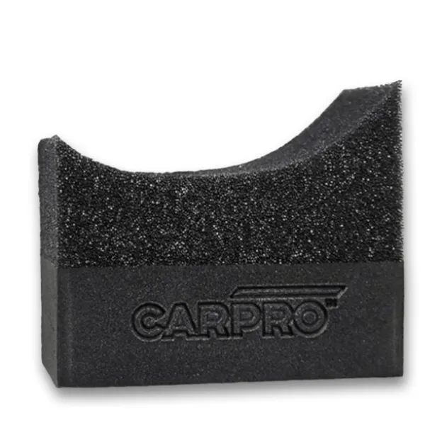 Applicateur pour dressing pneu