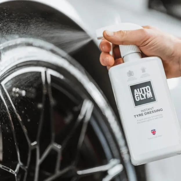 Instant Tyre Dressing